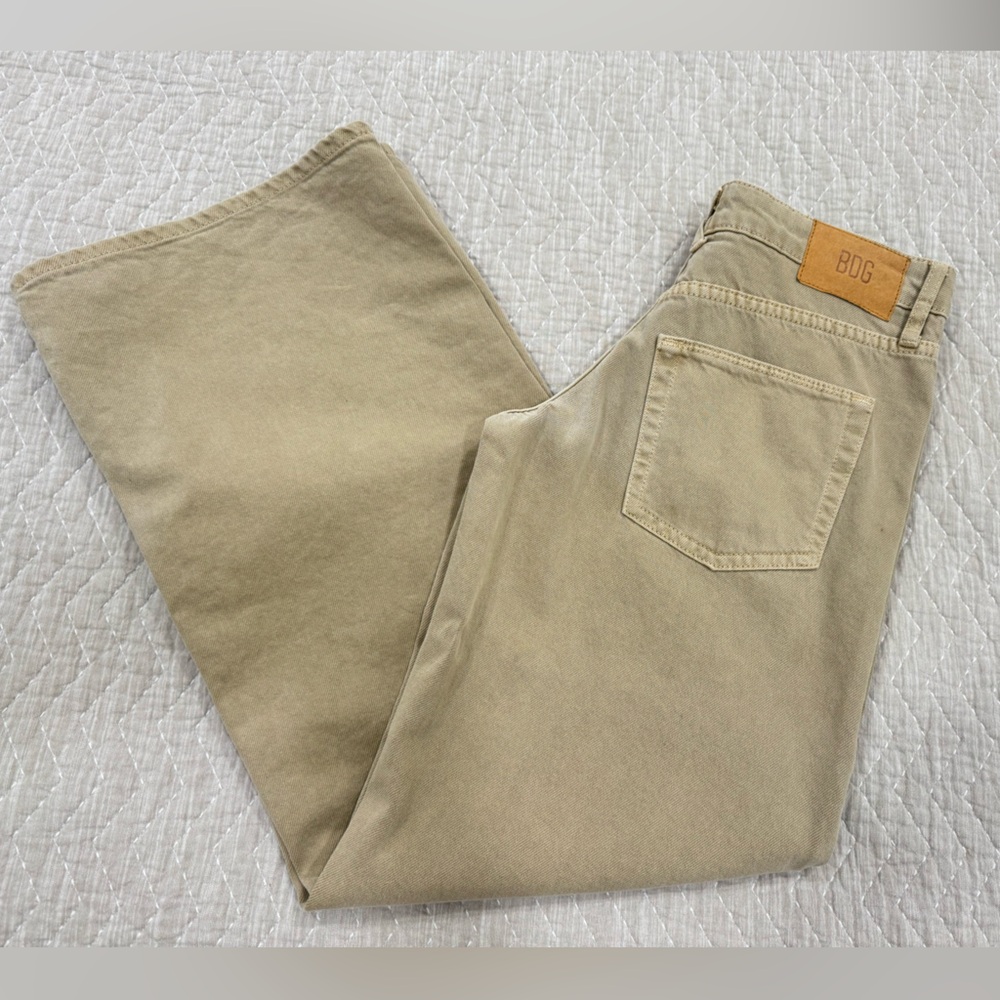 BDG Women's Low Rise Tan Wide Leg Jeans